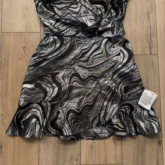 NWT Topshop Silver And Black Metallic Marble Mini Dress Small Size 6 New Years - Picture 3 of 8